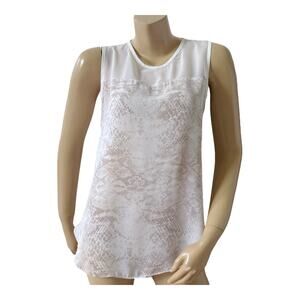 VINCE CAMUTO Womens Size XS Sleeveless Sheer Animal Print Shirt Top